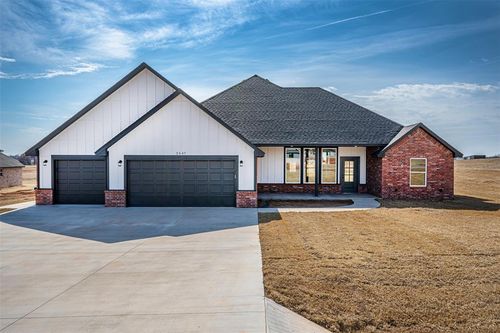2447 Sierra Circle, Blanchard, OK, 73010 | Card Image