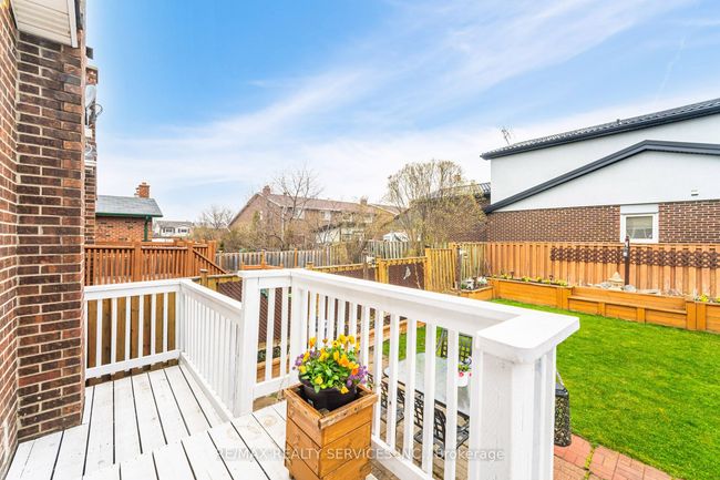 9 Pluto Dr, House attached with 4 bedrooms, 3 bathrooms and 2 parking in Brampton ON | Image 49
