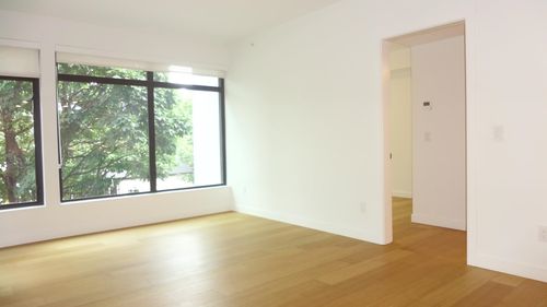 300-6485 Manitoba Street, Vancouver, BC, V5Y0P7 | Card Image