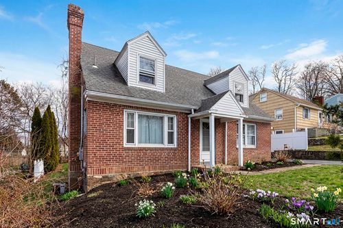 59 Cawley St, Bristol, CT, 06010-6807 | Card Image