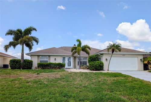 8707 51st Ave W, BRADENTON, FL, 34210-2310 | Card Image