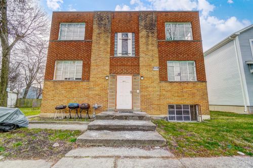 631 Mulberry Ct, Cincinnati, OH, 45215 | Card Image