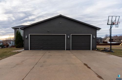 101 S Foss Ave Avenue, Sioux Falls, SD, 57110 | Card Image