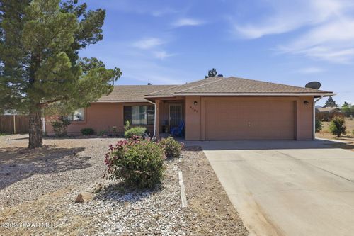 4501 N Preston Dr, Prescott Valley, AZ, 86314-6385 | Card Image