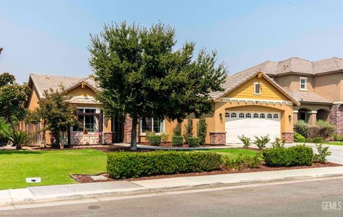 9010 Wolf River Ave, Bakersfield, CA, 93312-2696 | Card Image
