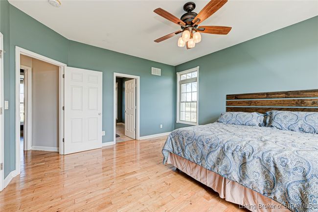 2916 Cottonwood Dr, Home with 4 bedrooms, 3 bathrooms and null parking in Scottsburg IN | Image 17