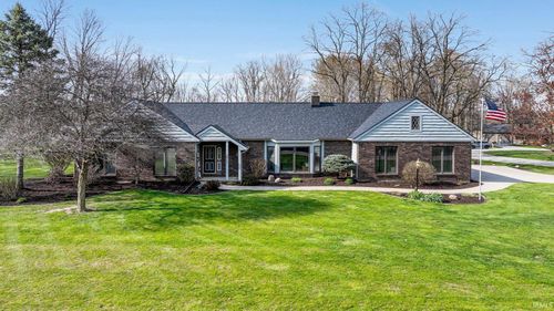 1015 N Greenbriar Drive, Columbia City, IN, 46725 | Card Image