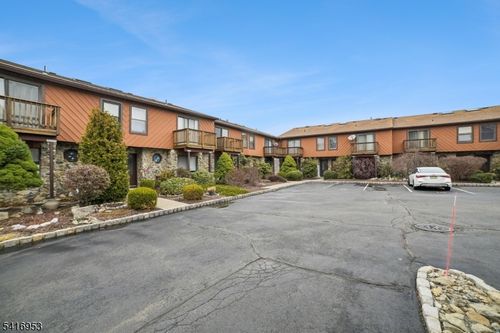 f-1 Brookside Hts, Wanaque, NJ, 07465-1663 | Card Image