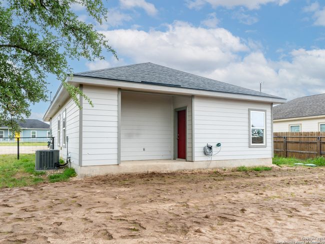 731 Cimarron, House other with 3 bedrooms, 2 bathrooms and null parking in Spring Branch TX | Image 25