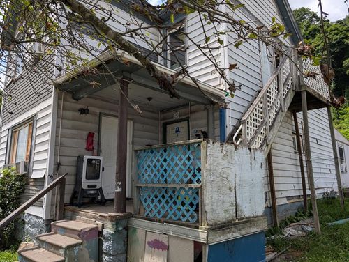 3-2809 Gallia St, Portsmouth, OH, 45662-4843 | Card Image