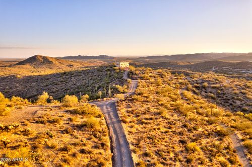 3246 N Silver Tip Trl, Queen Valley, AZ, 85118-7442 | Card Image