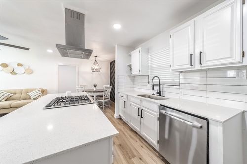 10816 Joaquin Dr, Dallas, TX, 75228-2567 | Card Image