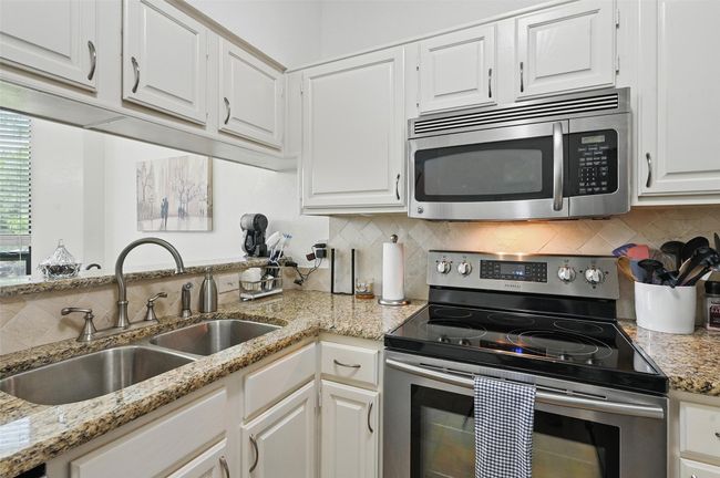APT-8 - 211 Cimarron Trl, Condo with 2 bedrooms, 3 bathrooms and null parking in Irving TX | Image 12