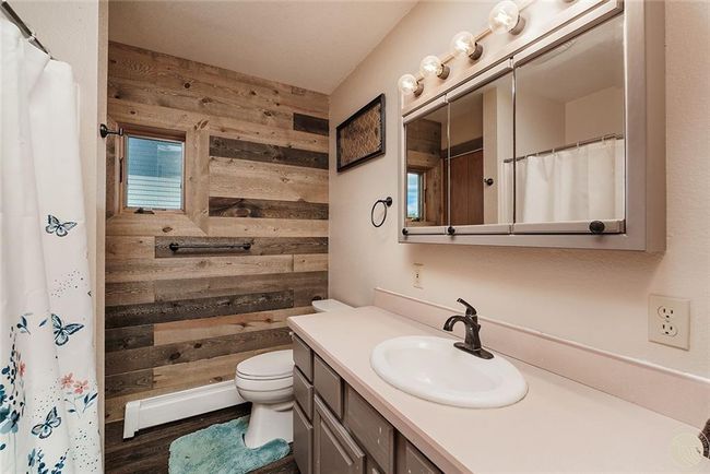 1102 3 Rd St, House other with 4 bedrooms, 3 bathrooms and null parking in Roundup MT | Image 5
