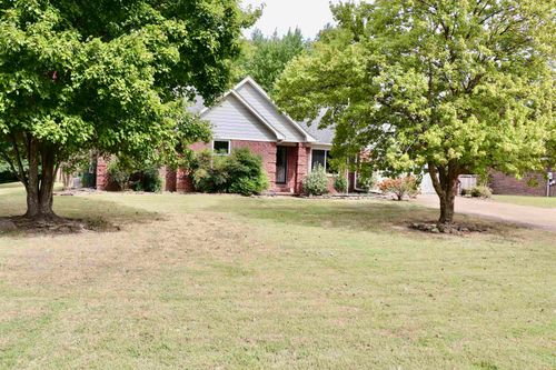 362 Gretna Green Dr, Munford, TN, 38058 | Card Image