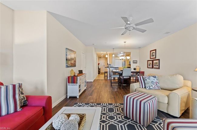 APT-121B - 3738 Sandpiper Rd, House attached with 2 bedrooms, 2 bathrooms and null parking in Virginia Beach VA | Image 21