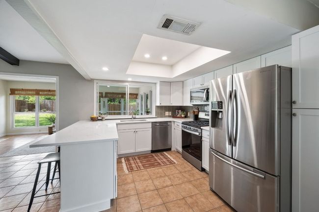 1406 Radam Cir, House other with 3 bedrooms, 2 bathrooms and 4 parking in Austin TX | Image 15