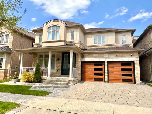 3252 Larry Cres, Oakville, ON, L6M0S9 | Card Image