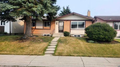 6736 Malvern Rd Ne, Calgary, AB, T2A5C4 | Card Image