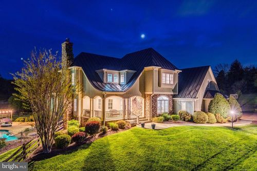 18969 Peale Ln, LEESBURG, VA, 20175-6871 | Card Image