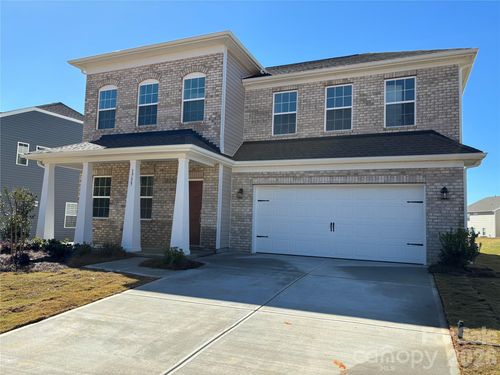 1735 Grassy Knoll Trl, Maiden, NC, 28650-9746 | Card Image