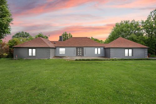 104 Barkley Est, Nicholasville, KY, 40356-9425 | Card Image