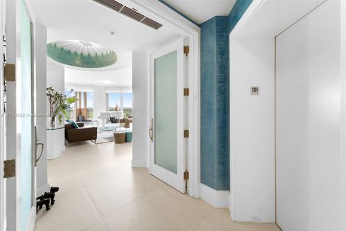 apt-1104-626 Coral Way, Coral Gables, FL, 33134-7508 | Card Image
