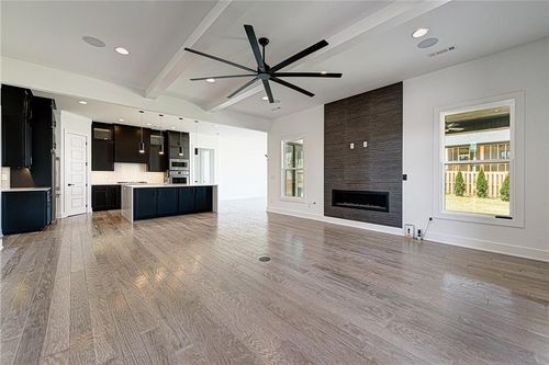 8609 W Feathered Nest Run, Bentonville, AR, 72713-3228 | Card Image