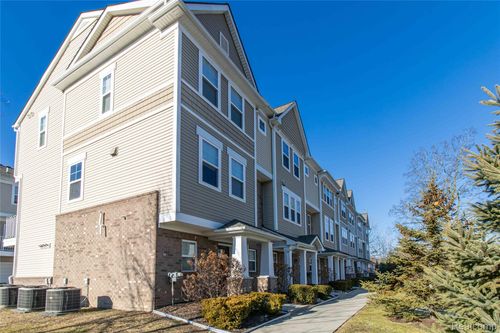 26-507 Midland Blvd, Royal Oak, MI, 48073-2806 | Card Image