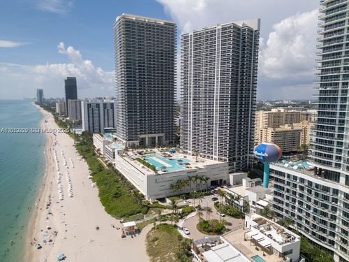 3002-1800 S Ocean Dr, Hallandale Beach, FL, 33009-7729 | Card Image
