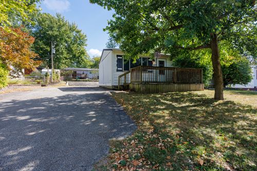 1307 Glenwood Rd, Bloomington, IL, 61704-2212 | Card Image