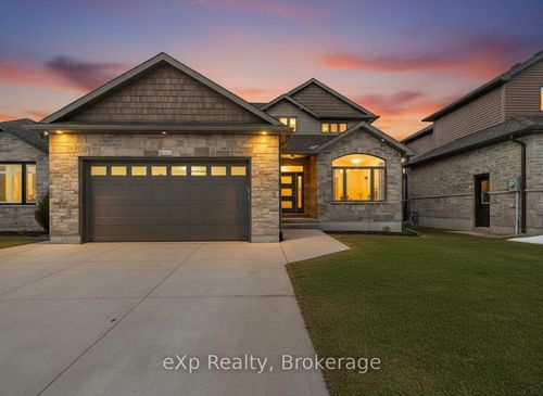 383 Northport Dr, Port Elgin, ON, N0H2C8 | Card Image