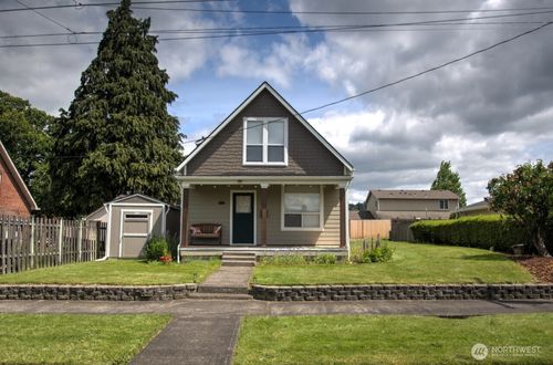 664 Nw New York Ave, Chehalis, WA, 98532-1614 | Card Image