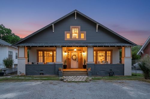 4620 Saint Elmo Ave, Chattanooga, TN, 37409-1691 | Card Image