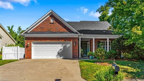 219 Heritage Hill Drive, Greensboro, NC, 27282 | Card Image