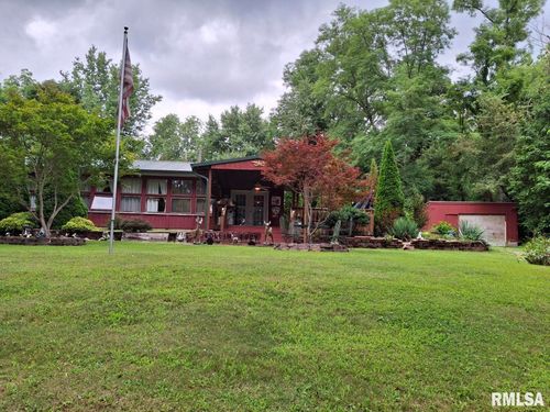 26113 N Lakeland Rd, Canton, IL, 61520 | Card Image
