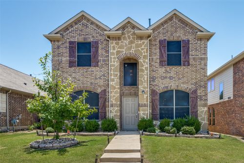 5845 Wake Robin Dr, Fort Worth, TX, 76123-3306 | Card Image