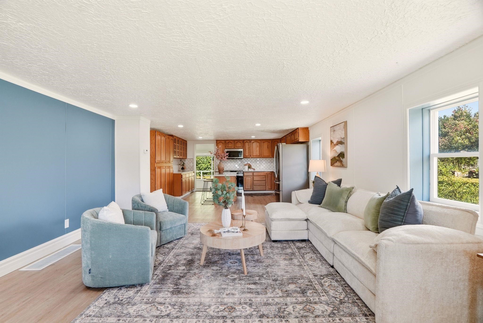 Residential in Deer Park 4