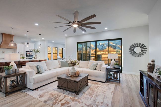 871 Willington Dr, House other with 3 bedrooms, 3 bathrooms and null parking in Spring Creek NV | Image 5