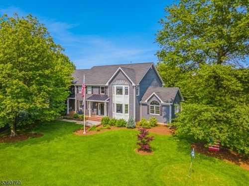 8 Pace Farm Rd, Tewksbury Twp, NJ, 07830-3423 | Card Image