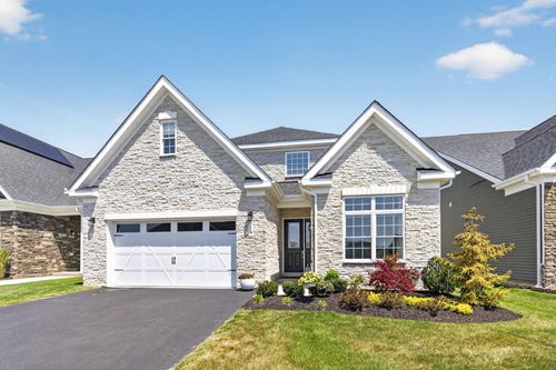 28 Samjan Cir, Hightstown, NJ, 08520-2134 | Card Image