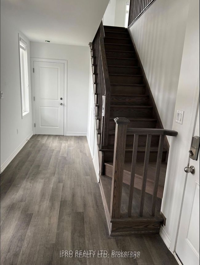 2 Plume St, House attached with 3 bedrooms, 3 bathrooms and 1 parking in Brampton ON | Image 8