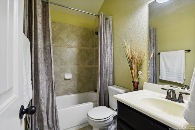 112 Vista Del Rey, House other with 3 bedrooms, 2 bathrooms and null parking in Cibolo TX | Image 23