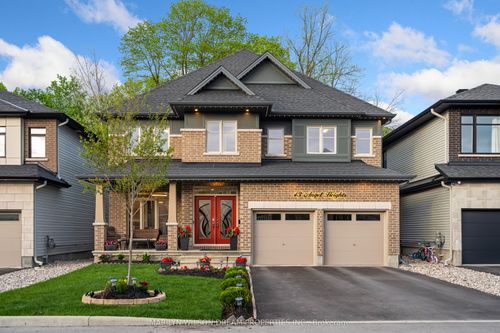 43 Angel Hts, Stittsville, ON, K2S2N2 | Card Image