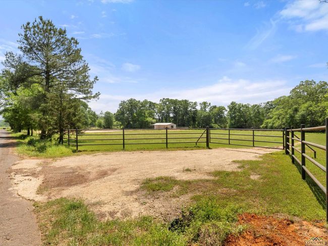 1137 Fm 2985, House other with 4 bedrooms, 2 bathrooms and null parking in Hughes Springs TX | Image 30
