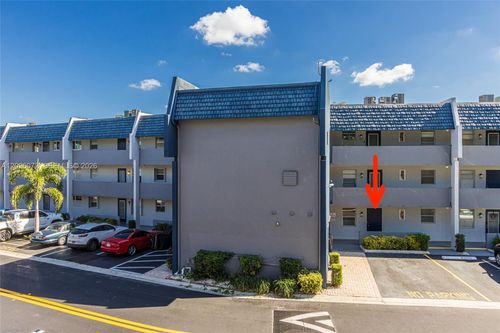 106-7887 Golf Circle Dr, Margate, FL, 33063-7360 | Card Image