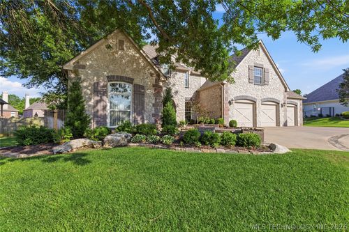 3609 S Sequoia Ave, Broken Arrow, OK, 74011-1148 | Card Image