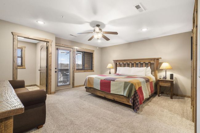 Table Rock Lake View Nightly Rental | Image 22
