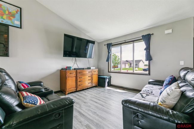 603 Elm St N, House other with 3 bedrooms, 2 bathrooms and null parking in Kimball MN | Image 5