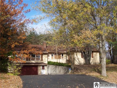 437 Busti Sugar Grove Rd, Jamestown, NY, 14701-9591 | Card Image